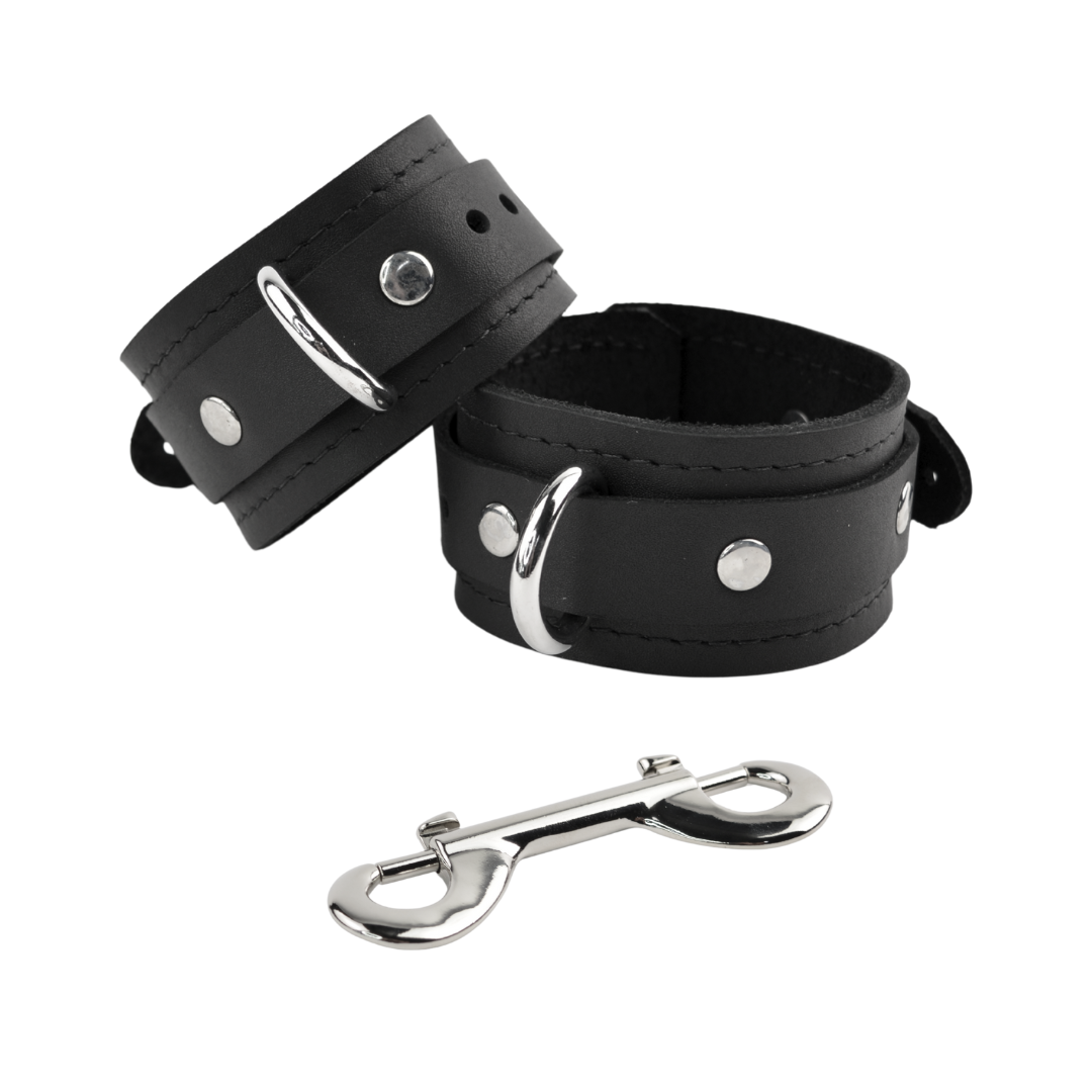 Vallera Leather Stitched Ankle Cuffs - USA