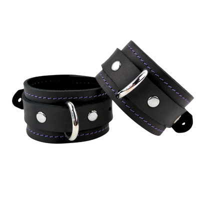 Vallera Leather Stitched Wrist Cuffs - USA