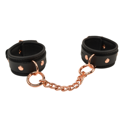 Bondage Wrist Cuffs with Chain Connector - USA