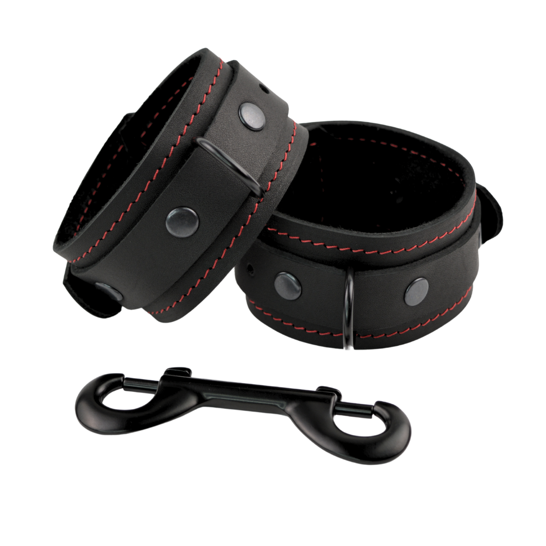Vallera Leather Stitched Wrist Cuffs - USA